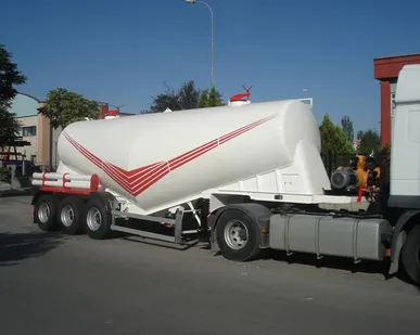 фото Услуги цементовоза полуприцеп-материаловоз Kässbohrer SSL30