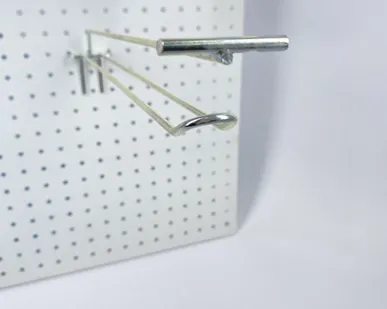 фото Крючок на перфорацию двойной с ценникодержателем L=400мм, d=4мм, шаг 50мм, цинк