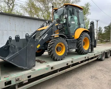 фото Экскаватор-погрузчик Cukurova 885