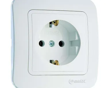 фото Розетка 1-м СП Lillium 16А IP20 с заземл. бел./бел. Makel 70028