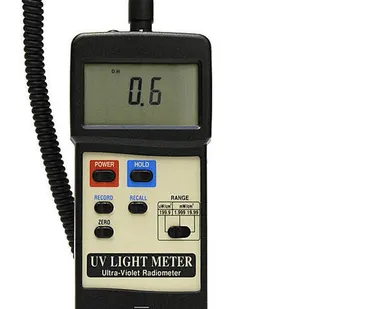 фото Уф-радиометр АКТАКОМ АТТ-1515