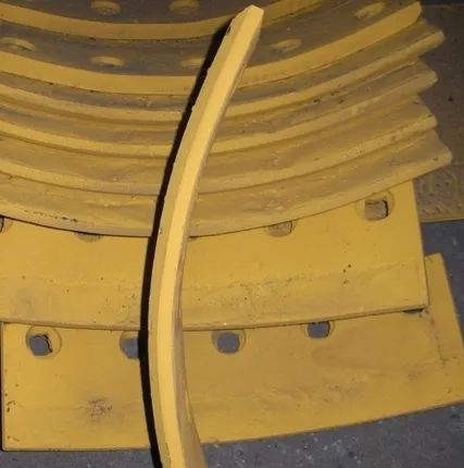 Фото №0 Нож боковой 630х472х20 для спецтехники XCMG GR-215 A (средний отвал)