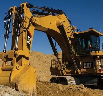 Фото №0 Экскаватор