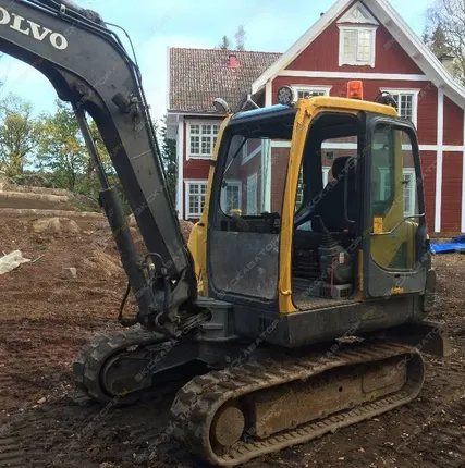 Фото №0 Аренда мини-экскаватора Volvo EC 30, Челябинск