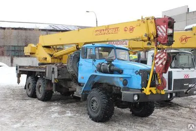 Фото №0 Аренда автокрана ВЕЗДЕХОДа 25 т в Санкт-Петербурге