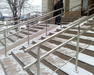 фото Перила из нержавеющей стали