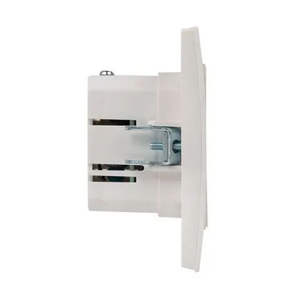 Фото №9 Механизм розетки USB 2-м Стокгольм 2.1А бел. PROxima EKF EYR16-028-10-2USB