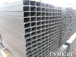 фото Труба алюминиевая профильная 40х40х3 АД31Т1