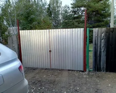 фото Изготовление заборов и ограждений из металла