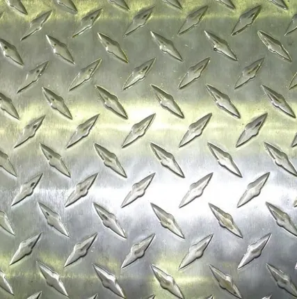 Фото №0 Лист рифленый чечевица 4 мм