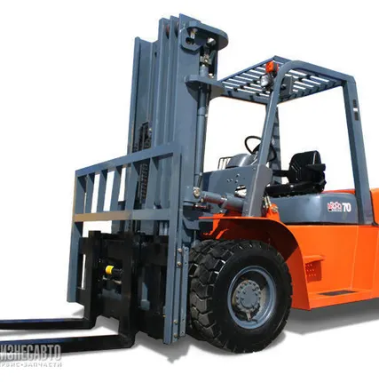 Фото №0 Вилочный погрузчик bull FD70JE M300