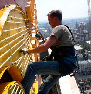 фото Мойка наружной рекламы