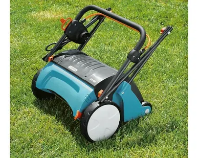 фото Аэратор электрический газонный