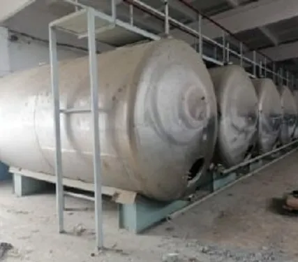 Фото №0 Емкости нержавеющие, объем -20 куб.м., горизонтальные Б/У в Москве