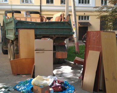 фото Вывоз мусора, мебели, хлама из квартир в Смоленске