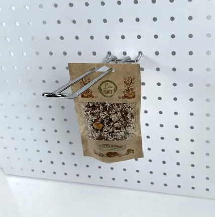 Фото №0 Крючок на перфорацию двойной (еврокрючок) шаг перфорации 50мм, L=100мм, d=5мм, цинк