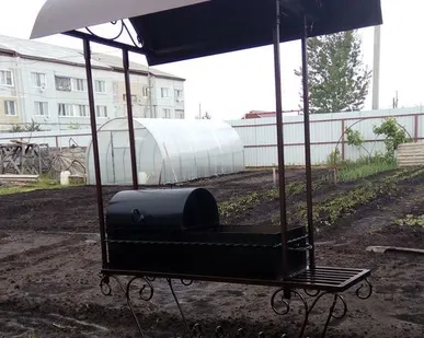 фото Мангал кованый