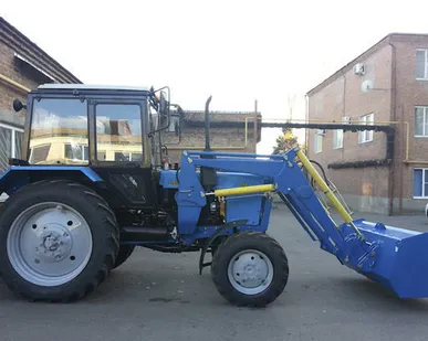 фото Погрузчик фронтальный ПБМ-800-0 Д с джойстиковым управлением