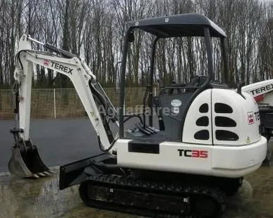 фото Мини-экскаватор Terex TC 35