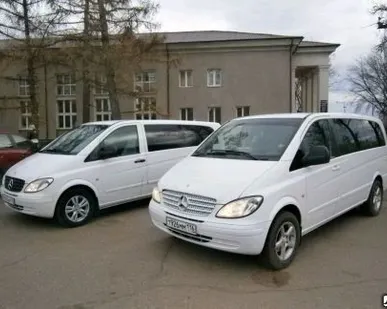 фото Пассажирские перевозки Mersedes-Вито 7 м (по городу)