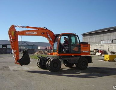 фото Колесный экскаватор Doosan DX140W