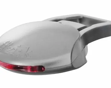 фото Мигалка фонарь интегрируемый в Седло Fizik SILVER