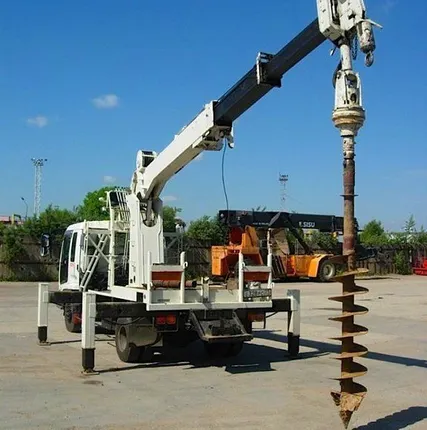 Фото №0 Услуги аренды авто-бура 15 м