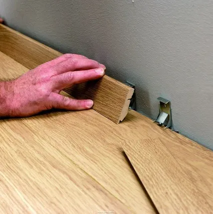 Фото №0 МОНТАЖ ПЛИНТУСА