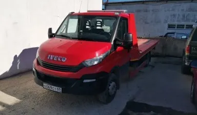 фото Услуги эвакуатора с лебедкой