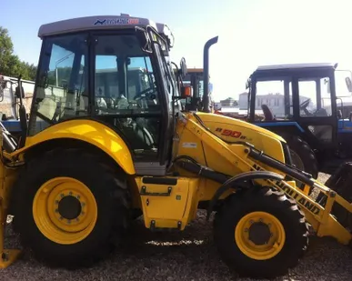 фото Экскаватор-погрузчик New Holland B90B LR (Нью Холланд)