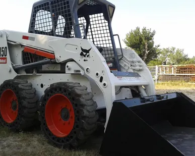 фото Аренда минипогрузчика Bobcat S150