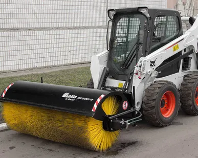 фото Аренда мини-погрузчика BOBCAT S650H во Всеволожском районе