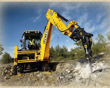 фото Услуги экскаватора-погрузчика JCB с ГИДРОМОЛОТОМ