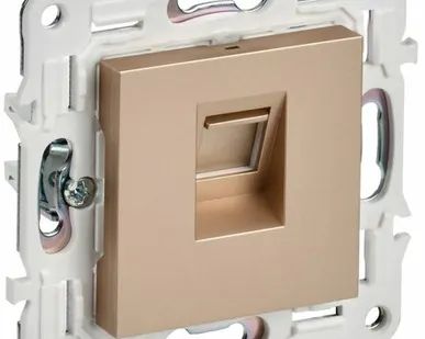 фото SKANDY Розетка компьютерная RJ45 кат.5E SK-K01Sa песочный IEK