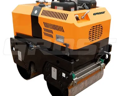 фото Виброкаток GROST VRT900