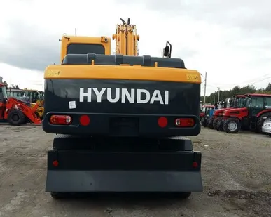 фото Экскаватор HYUNDAI R180W-9S (Колесный)