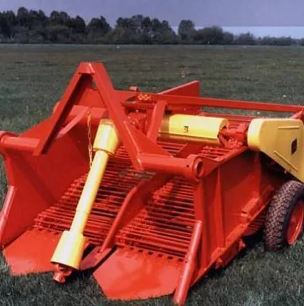 Фото №0 Картофелекопатель КТН-2В (навесной двухрядный)