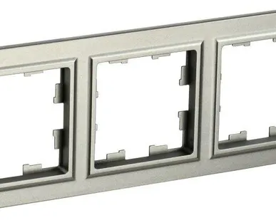 фото Рамка 3-м BRITE РУ-3-БрШ шампань IEK BR-M32-K37
