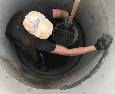 фото Ремонт бетонных колодцев