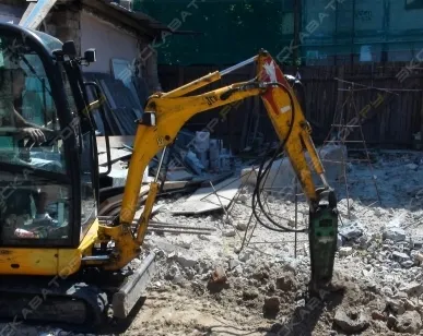 фото Аренда мини-экскаватора JCB 15 C-1, Санкт-Петербург