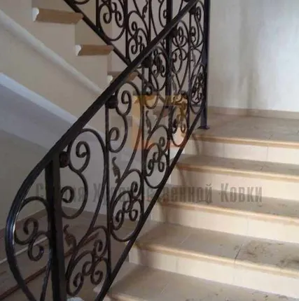 Фото №0 Лестница изготовление и монтаж