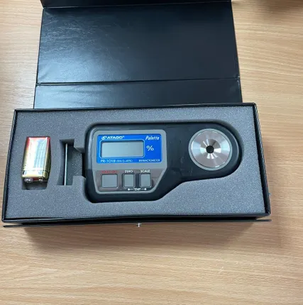 Фото №0 Рефрактометр ручной PR-101 Alpha (Atago) 3442