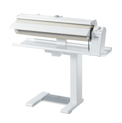 Фото №0 Гладильная машина с отпариванием Miele B995D БУ (идеал.сост)