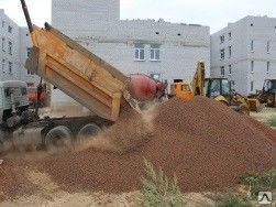 фото Доставка керамзита на самосвале от 1 до 16 м3