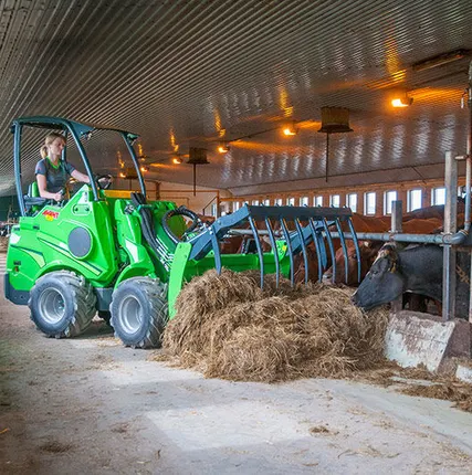 Фото №0 Мини трактор Avant R20