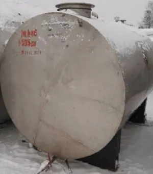 Фото №1 Емкости нержавеющие, объем — 6 куб.м., горизонтальные Б/У в Москве