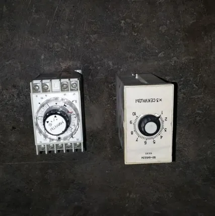 Фото №0 Реле времени 220 вольт