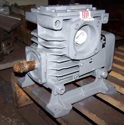 Фото №0 Редуктор 2Ч-80-20 -51 в Барнауле