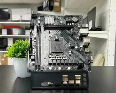 фото Материнская плата ASRock H610M-HVS/M.2 R2.0, 1700