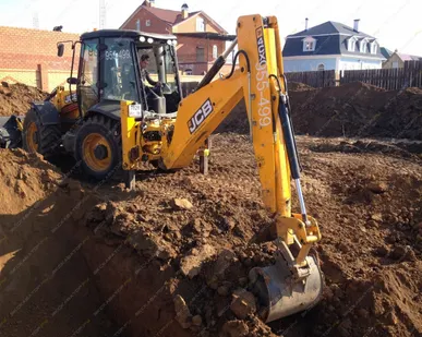 фото Аренда экскаватора-погрузчика JCB 4CX, Иркутск